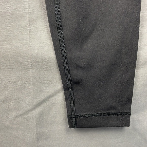 lululemon Full Length Black Leggings - Size 2 - Picture 7 of 9